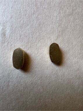 Kendra Scott Barrett stud gold tone earrings